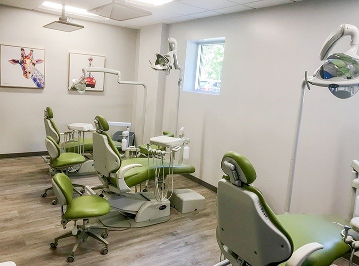 Row of dental exam chair