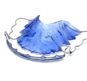 Blue retainer